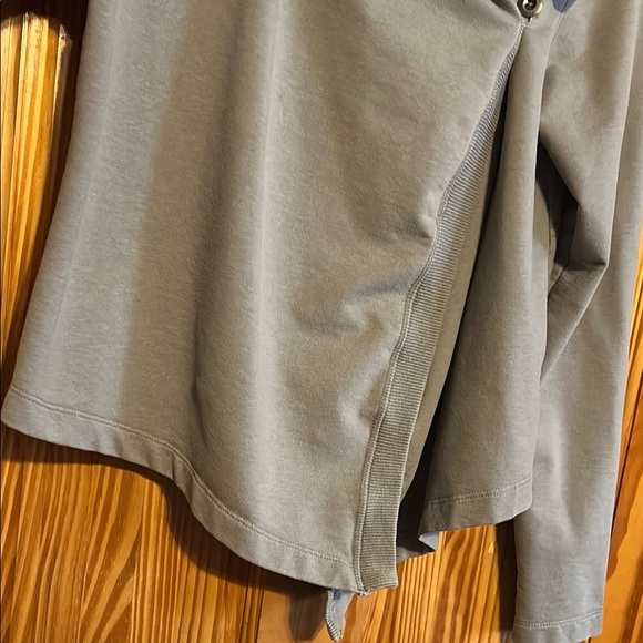 Patagonia Women's Slate Cardigan - Picture 5 of 8